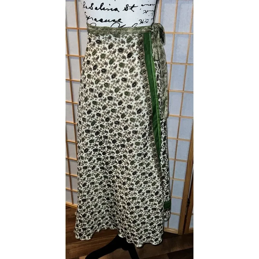 Vintage Silk Saree Bohemian Wrap Skirt (Fits SM-L) Granny Core